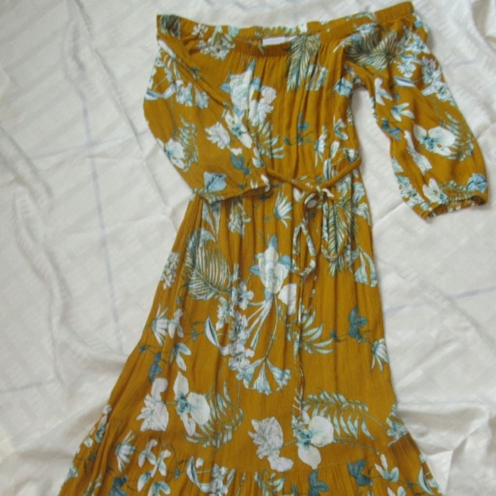 New York & Company yellow floral tie dress